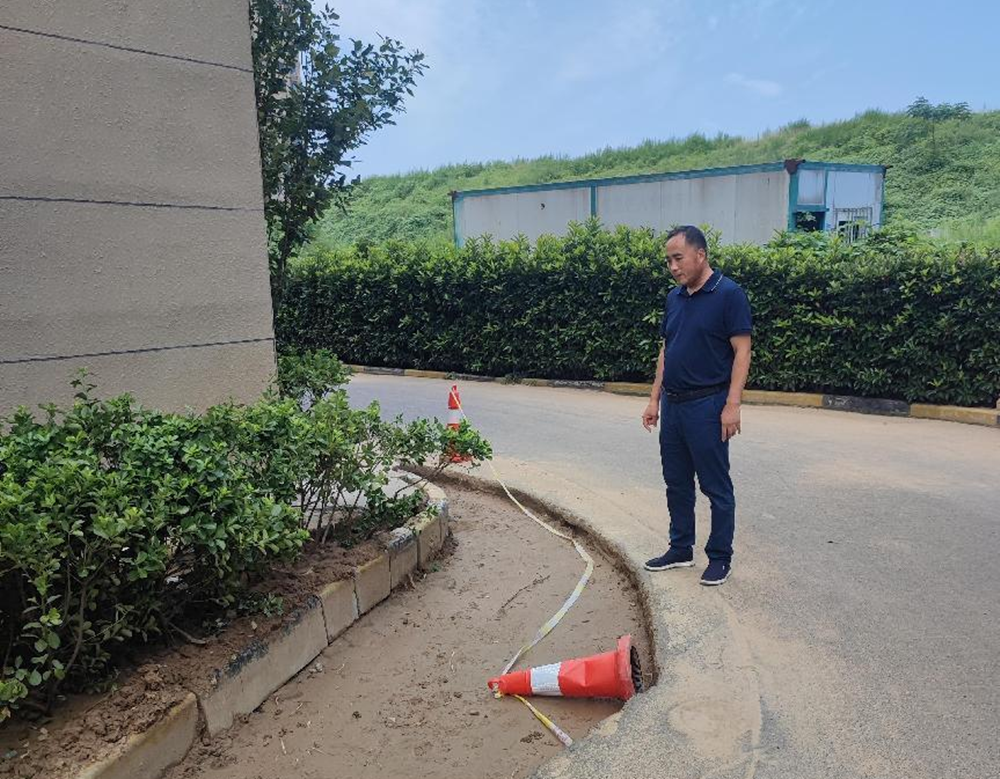 集團(tuán)公司黨委委員、副總經(jīng)理祁紅軍到柳林安置區(qū)檢查督導(dǎo)消防整改和驗收工作